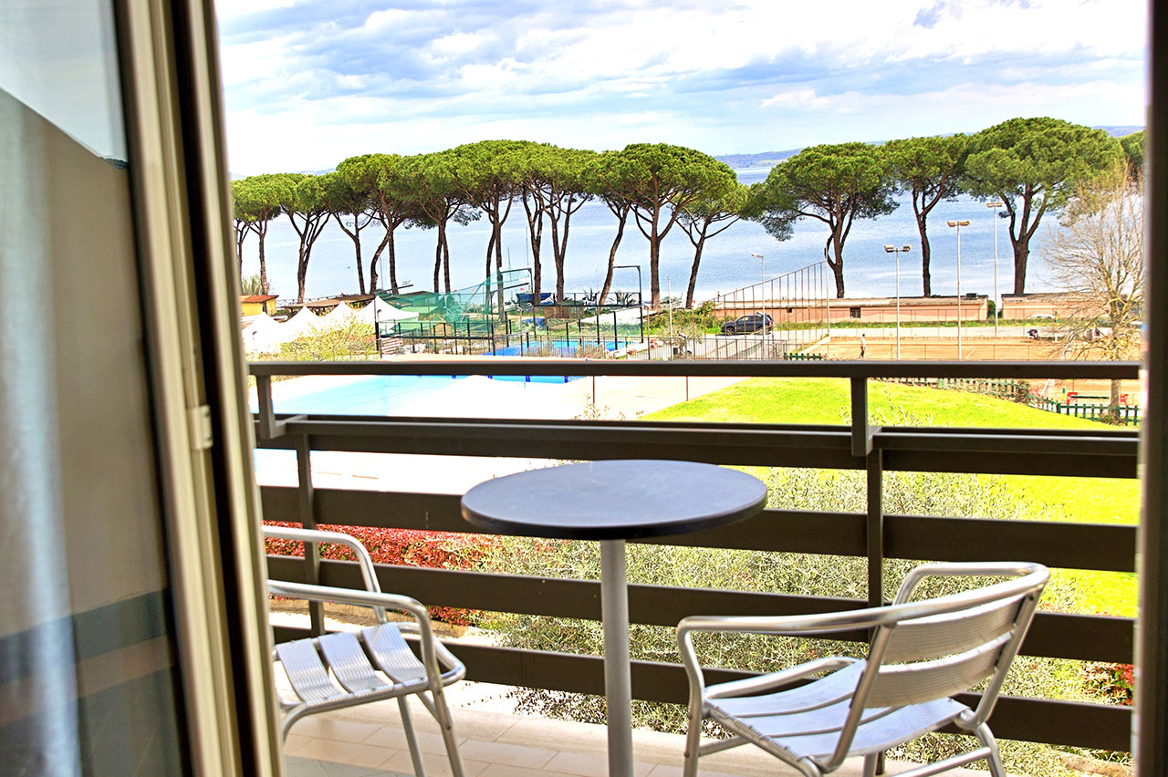 Camera Family Balcone sul Lago